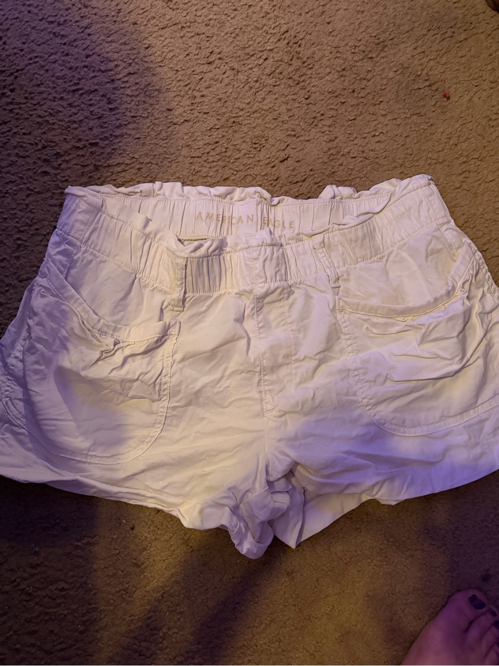 American Eagle Outfitters White High-Waist Cotton Shorts